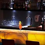 Blue Swan Aparthotel 3*
