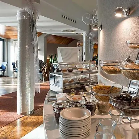Blue Swan 4* Krakow