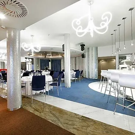 Apart Otel Blue Swan 4*