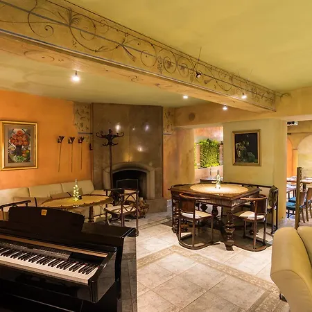 蓝天鹅酒店 公寓式酒店 克拉科夫