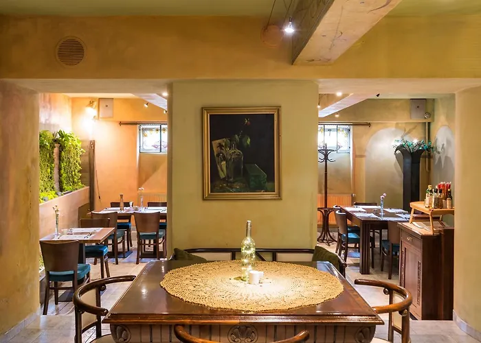 Blue Swan Aparthotel