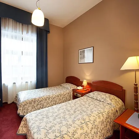 شقة فندقية Blue Swan 4*