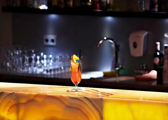 Blue Swan Aparthotel 4*